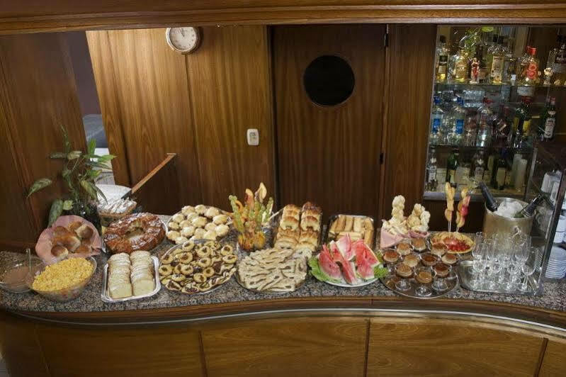 Hotel Gran De La Paix Buenos Aires